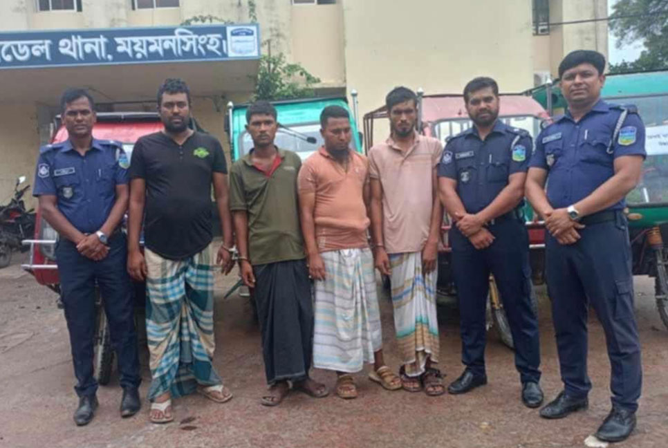 অটো রিকশাসহ চোর চক্রের ৩ সদস্য আটক