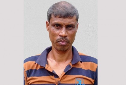 ছেলের সঙ্গে এসএসসি পাস, এবার দিচ্ছেন এইচএসসি পরীক্ষা