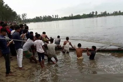 এখনো সন্ধান মিলেনি সুনামগঞ্জে নৌকাডুবিতে নিখোঁজ মা-মেয়েসহ তিনজনের


