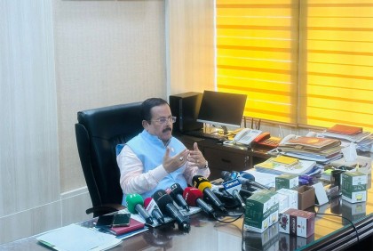 দুর্নীতির বিরুদ্ধে অভিযান চলবে, কেউ পার পাবে না : নানক