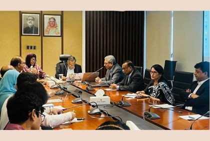 ওয়েবসাইটে সর্বজনীন পেনশন স্কিমের হালনাগাদ তথ্য পরিবেশনে অর্থমন্ত্রীর গুরুত্বারোপ 

