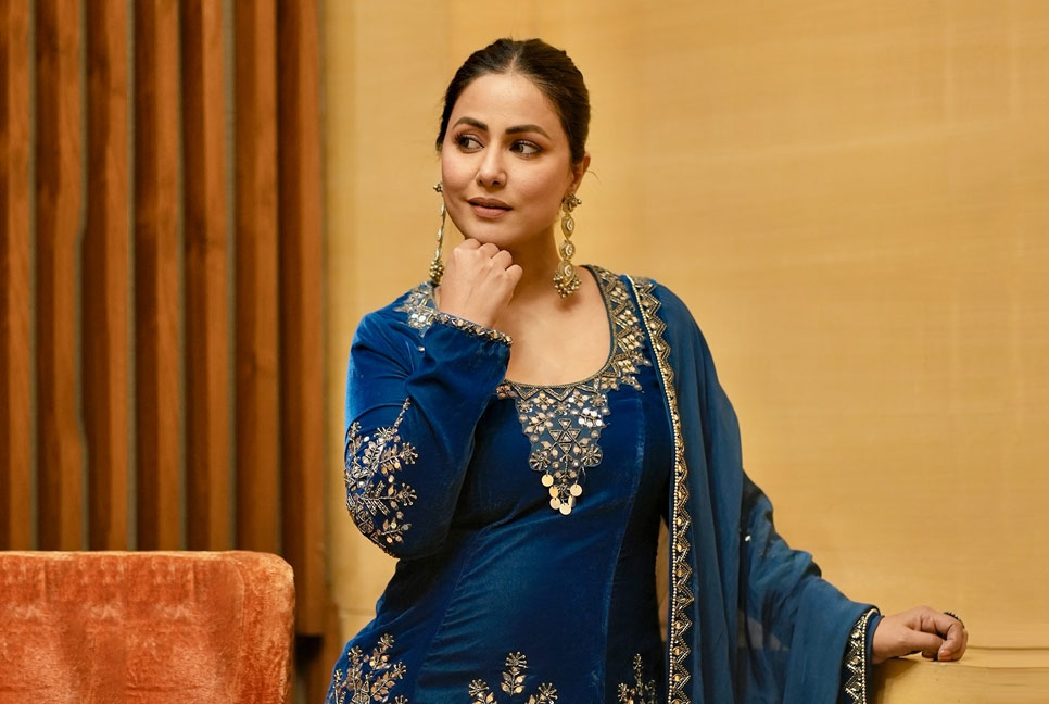 স্তন ক্যান্সার আক্রান্ত হিনার আবেগঘন বার্তা