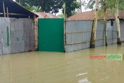উত্তরের ১২ পয়েন্টে নদীর পানি বিপৎসীমার উপরে 