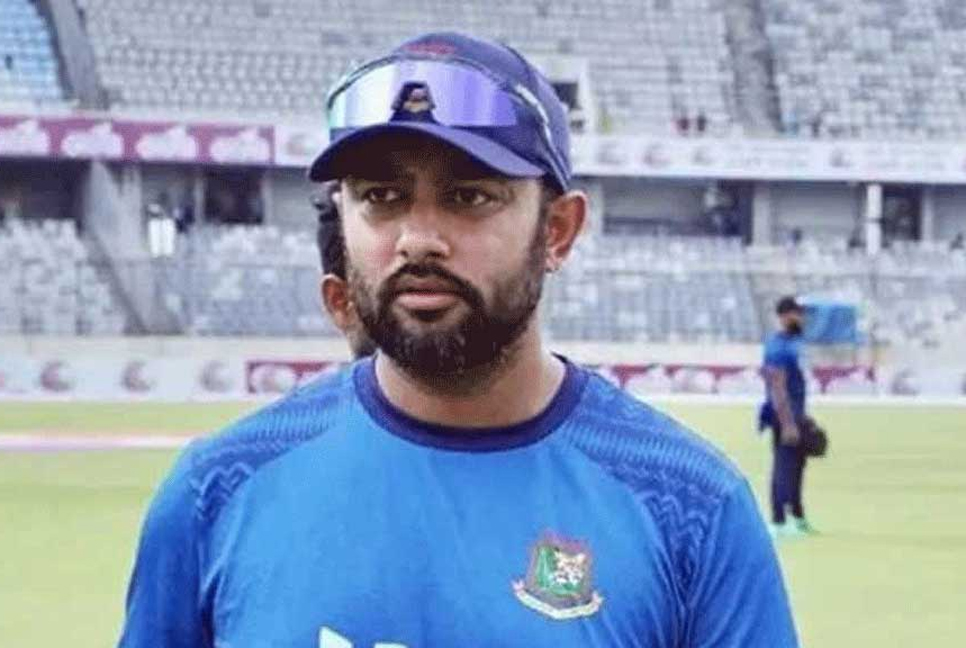 নাফিস ইকবালকে ব্যাংককে নেওয়া হচ্ছে

