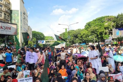 ইন্টারকন্টিনেন্টাল-নীলক্ষেত-সায়েন্সল্যাব-চানখারপুল অবরোধ, অচল রাজধানীর ৬ সড়ক

