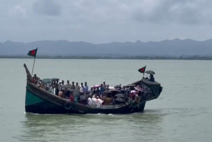 ৩৩ দিন পর টেকনাফ-সেন্টমার্টিন নৌরুটে ট্রলার ও স্পিডবোট চলাচল শুরু