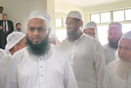 কুমিল্লা আদালতে মামুনুল হক-খালেদ সাইফুল্লাহ 