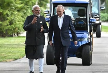 পুতিনের প্রতি ইউক্রেন যুদ্ধ বন্ধের আহ্বান মোদির