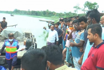ভোলার মেঘনা নদীতে ড্রেজারডুবি, দুই শ্রমিকের মরদেহ উদ্ধার
