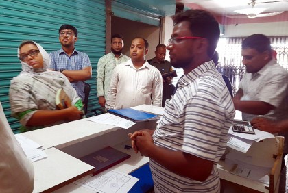 দিনাজপুরে ভোক্তা অধিকারের অভিযান, জরিমানা

