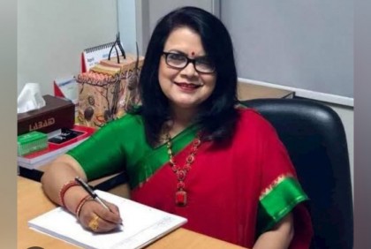 চুল নিয়ে চুলচেরা বিশ্লেষণ : প্রতিকার কী?