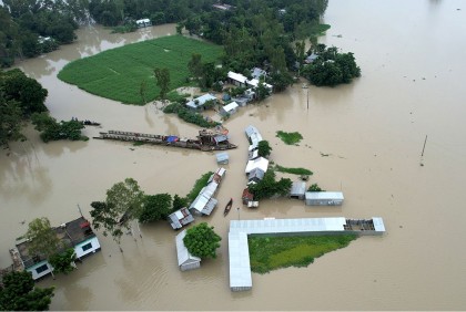 জামালপুরে আবারও বাড়ছে নদ-নদীর পানি, পানিবন্দি দুই লাখ মানুষ
