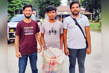 শয়নকক্ষ থেকে ১৯ খৈয়া গোখরা সাপ উদ্ধার