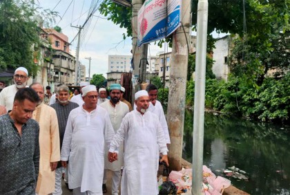 জলাবদ্ধতার কারণ অনুসন্ধানে বাকলিয়ায় সিডিএ চেয়ারম্যান