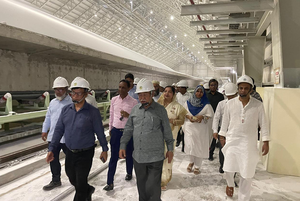 সারের সংকট হবে না: শিল্পমন্ত্রী