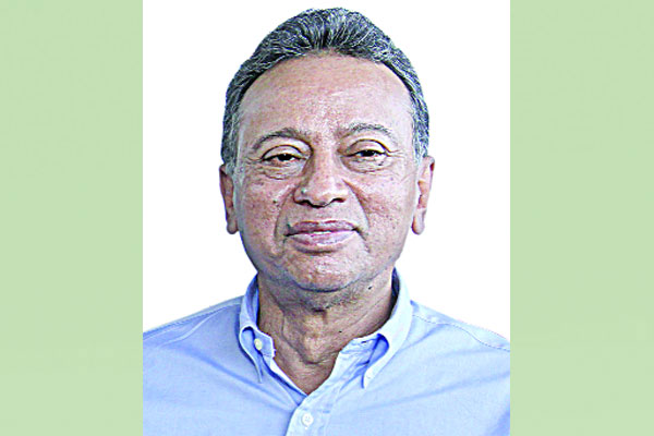 সব দিক দিয়েই ডুবছে দেশ
