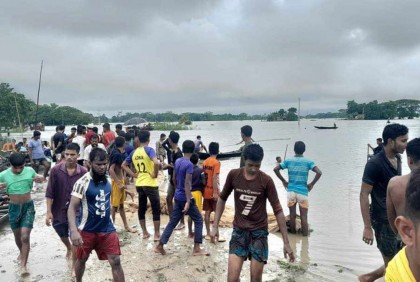 নেত্রকোনায় পানিতে পড়ে শিশু নিখোঁজ