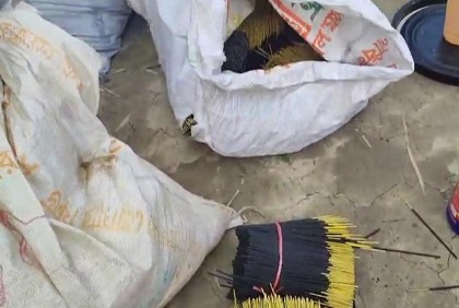 গোপালগঞ্জে নকল পণ্যের কারখানার সন্ধান

