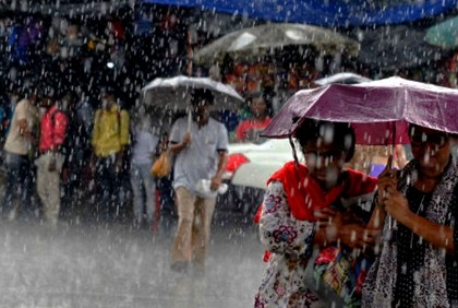 টানা ৮ দিন দেশজুড়ে বৃষ্টির আভাস