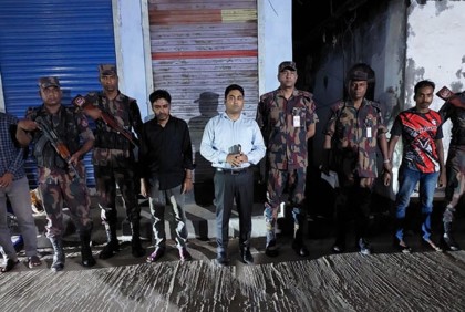 সাতক্ষীরায় পলিথিন কারখানায় অভিযান, ২ জনের কারাদণ্ড

