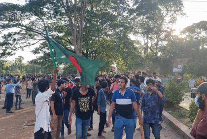 কোটা আন্দোলনকে ঘিরে উত্তপ্ত জাবি

