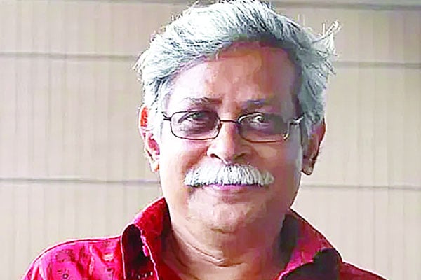 ঢাবি ছাত্রছাত্রীদের দেখলেই মনে হবে রাজাকার