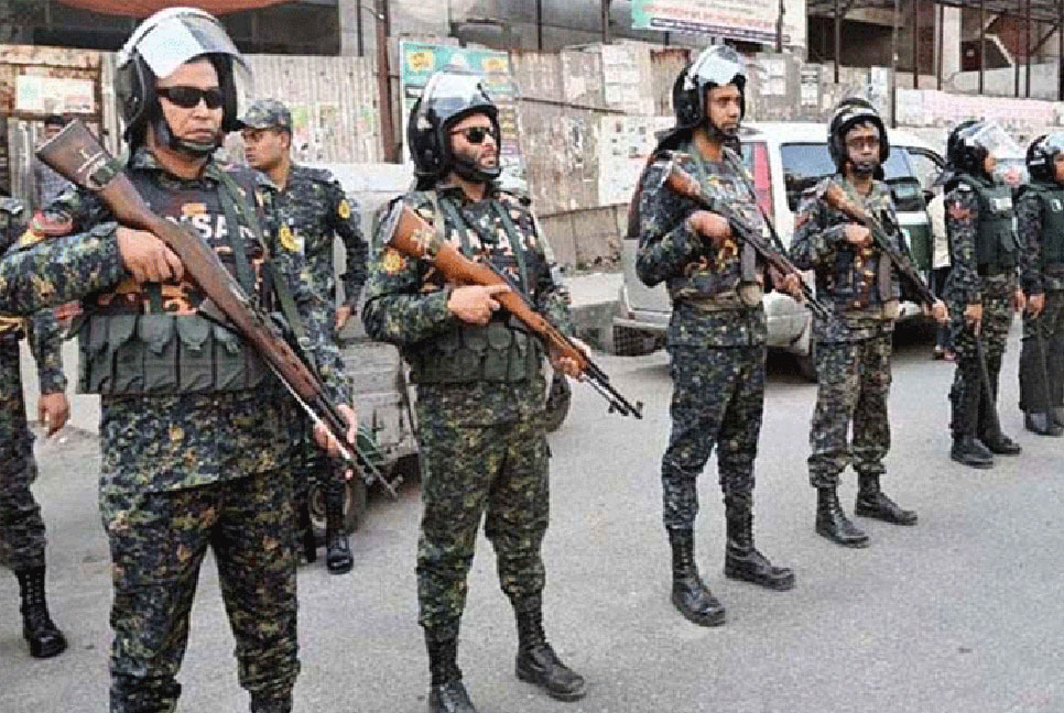 আইনশৃঙ্খলা রক্ষায় ঢাকায় ১৬ প্লাটুন আনসার মোতায়েন