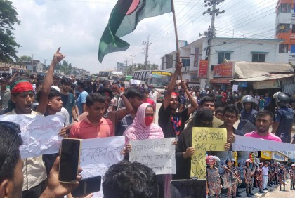 রণক্ষেত্র বগুড়া, সাংবাদিকসহ আহত অর্ধশতাধিক