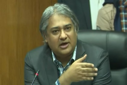 আলোচনায় বসে শান্তিপূর্ণ সমাধানের দিকে এগোতে চায় সরকার : তথ্য  প্রতিমন্ত্রী