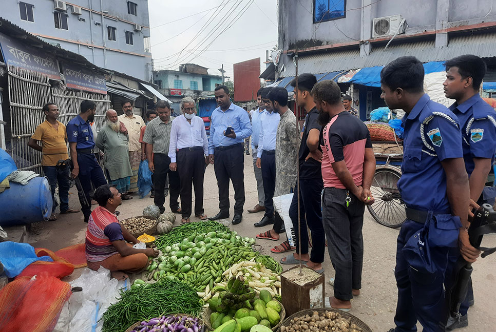 জয়পুরহাটে ভ্রাম্যমাণ আদালতের অভিযান