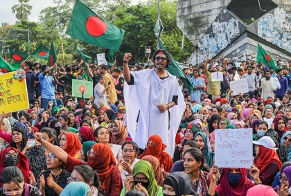 আজ জুমার পর ছাত্রদের দোয়া কবর জিয়ারত ও গণমিছিল কর্মসূচি