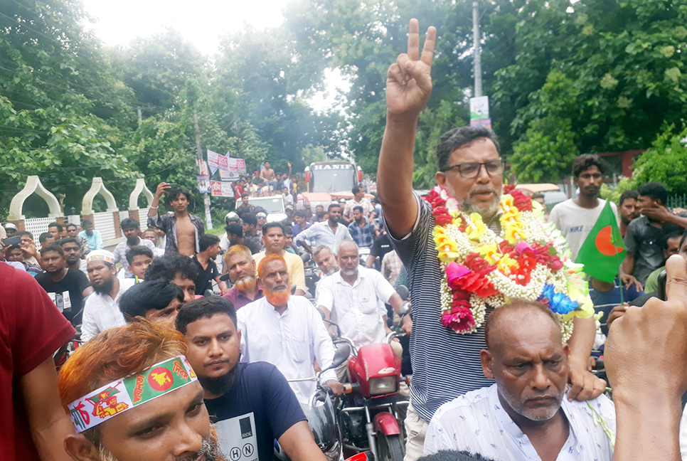 যেমন ছিল দিনাজপুরের পরিস্থিতি