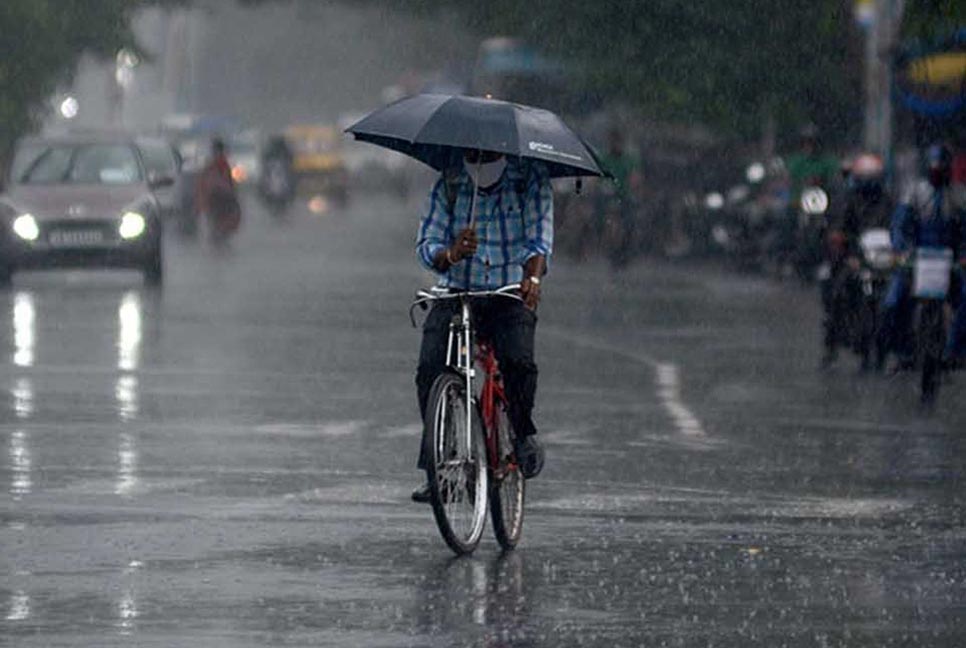 দুপুরের মধ্যে যেসব জেলায় বৃষ্টি হতে পারে 