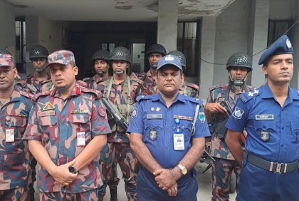 আইনশৃঙ্খলা স্বাভাবিক রাখতে চুয়াডাঙ্গায় পুলিশ-বিজিবির যৌথসভা