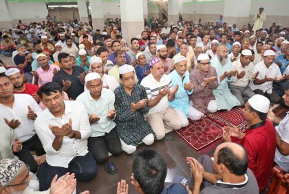 খালেদা জিয়ার সুস্থতা কামনায় বগুড়ায় বিএনপির দোয়া মাহফিল