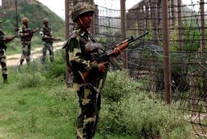 চাঁপাইনবাবগঞ্জ সীমান্তে বিএসএফের গুলিতে বাংলাদেশি নিহত