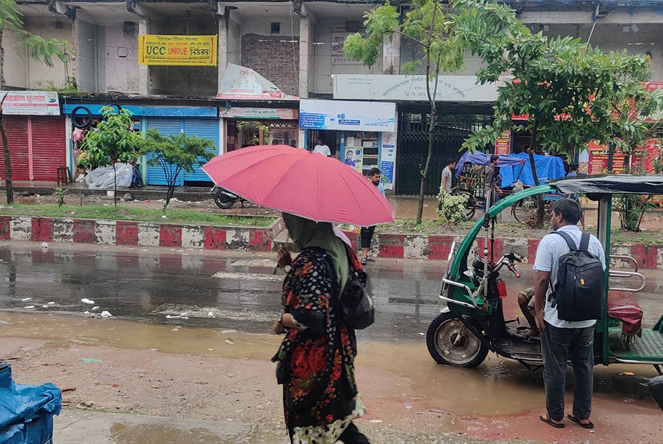 গাইবান্ধায় স্বস্তির বৃষ্টি