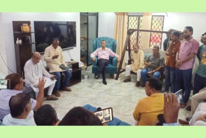 নিজ দলের কর্মীদের হাতে লাঞ্ছিত বিএনপির গোলাম আকবর