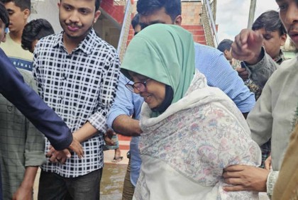 স্বাস্থ্যখাতের সমস্যা দূর করতে সময় ও সহযোগিতা প্রয়োজন : স্বাস্থ্য উপদেষ্টা