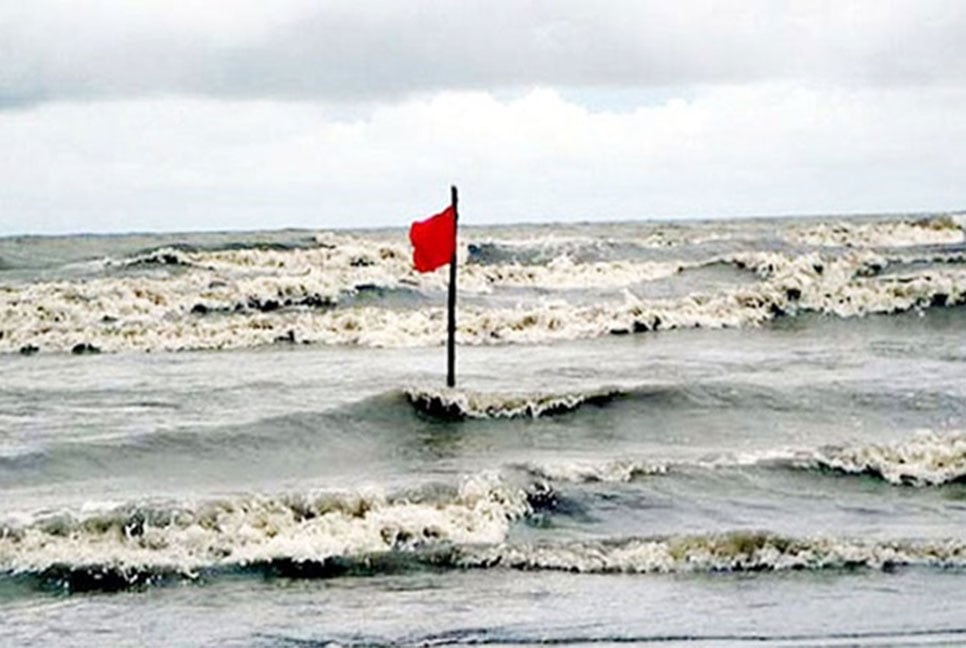 সাগরে লঘুচাপ সৃষ্টি, বন্দরে ৩ নম্বর সংকেত