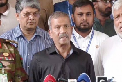 ছাত্র-জনতা জাগ্রত, তাদের কোনো পরিকল্পনা বাস্তবায়িত হবে না : আসিফ নজরুল

