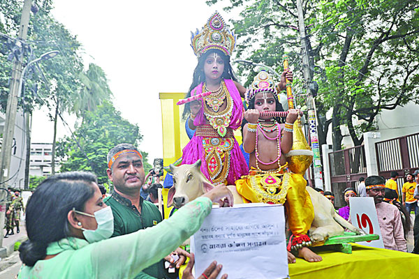 বিপদ মুক্তির প্রার্থনায় জন্মাষ্টমী পালিত