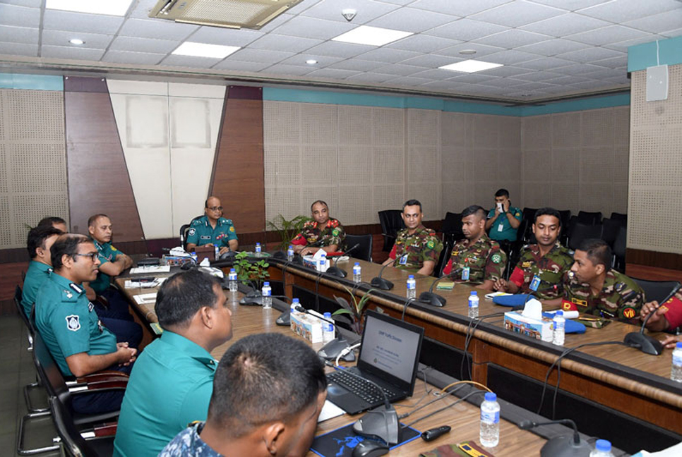 ট্রাফিক ব্যবস্থা সচল রাখা বড় চ্যালেঞ্জিং কাজ : ডিএমপি কমিশনার

