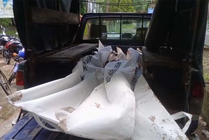 বাগেরহাটে ইজিবাইক-পিকআপ মুখোমুখি সংঘর্ষ, নিহত ৪

