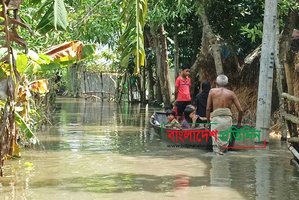 দক্ষিণ কুমিল্লায় তিন সপ্তাহেও নামছে না বন্যার পানি