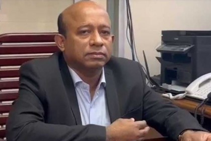 গ্রেফতার দেখানোর পর কারাগারে ব্যারিস্টার মেহেদী