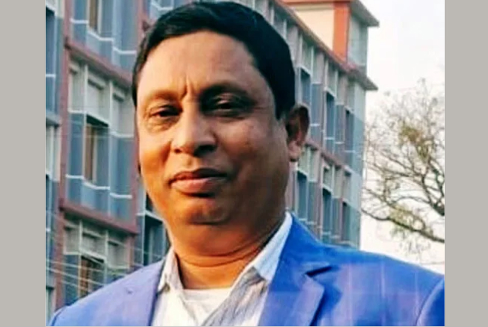 ২৫০ টন চাল গায়েব : খাদ্যগুদাম কর্মকর্তা ফেরদৌস গ্রেফতার

