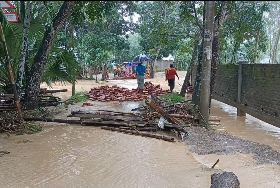 শেরপুরে কমছে নদ-নদীর পানি, বন্যা পরিস্থিতির উন্নতি