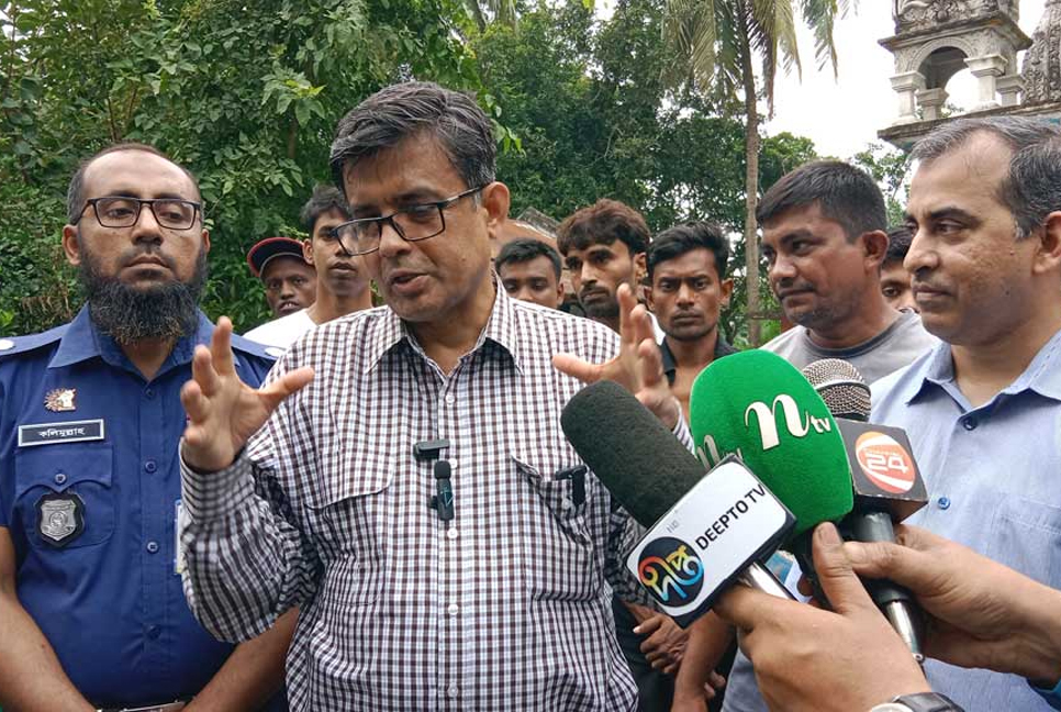 মিডিয়া সংস্কার কমিশনে মফস্বলের প্রতিনিধি থাকবেন : প্রধান উপদেষ্টার প্রেস সচিব

