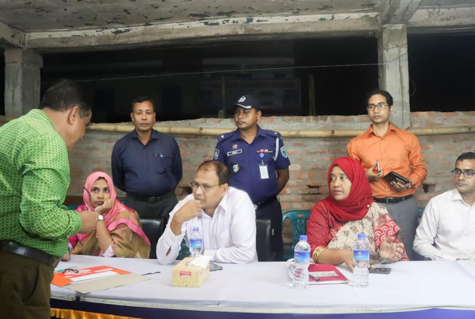 কুড়িগ্রামে পূজামণ্ডপ পরিদর্শনে ডিসি- এসপি  